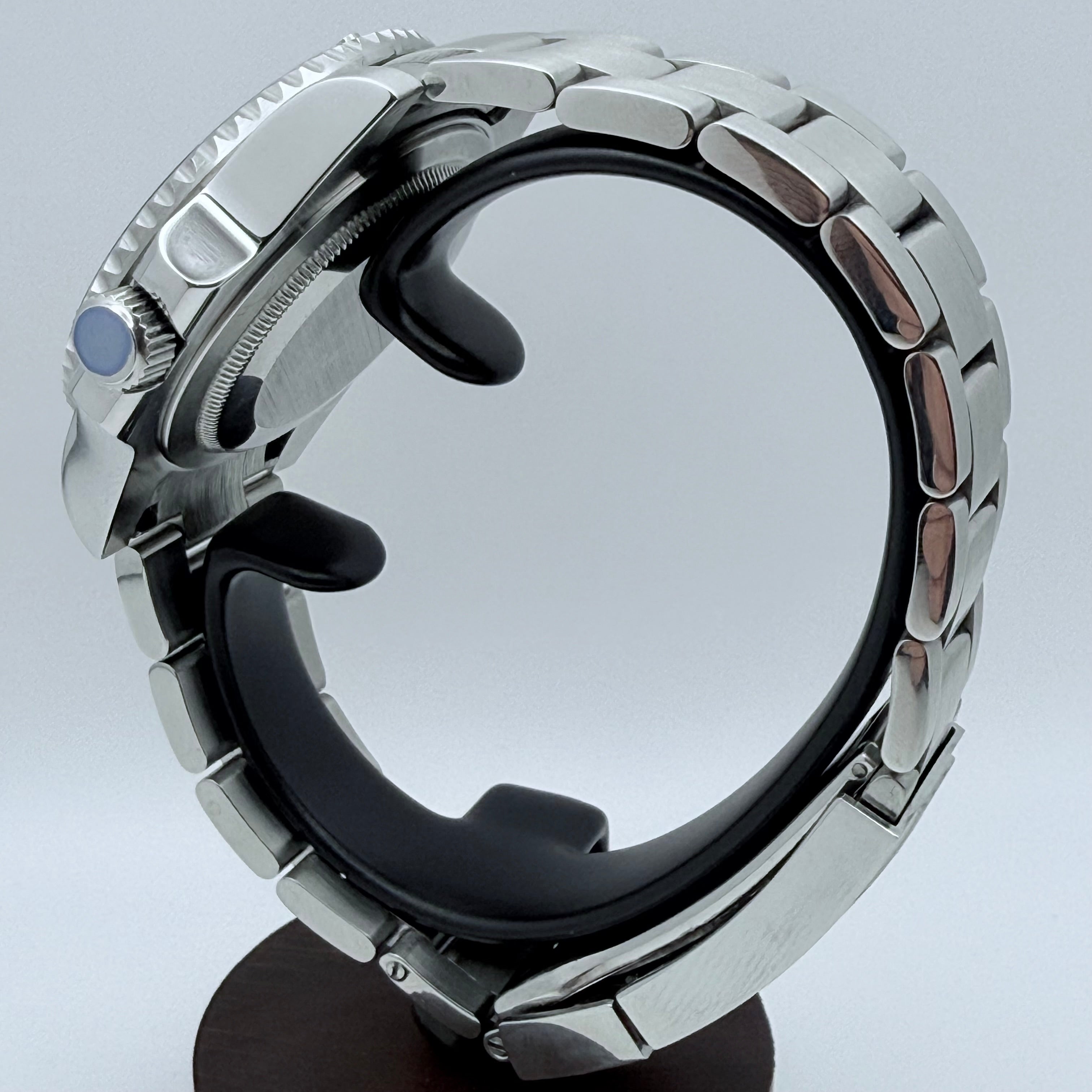 Atlantis Diver - Meteorite Dial