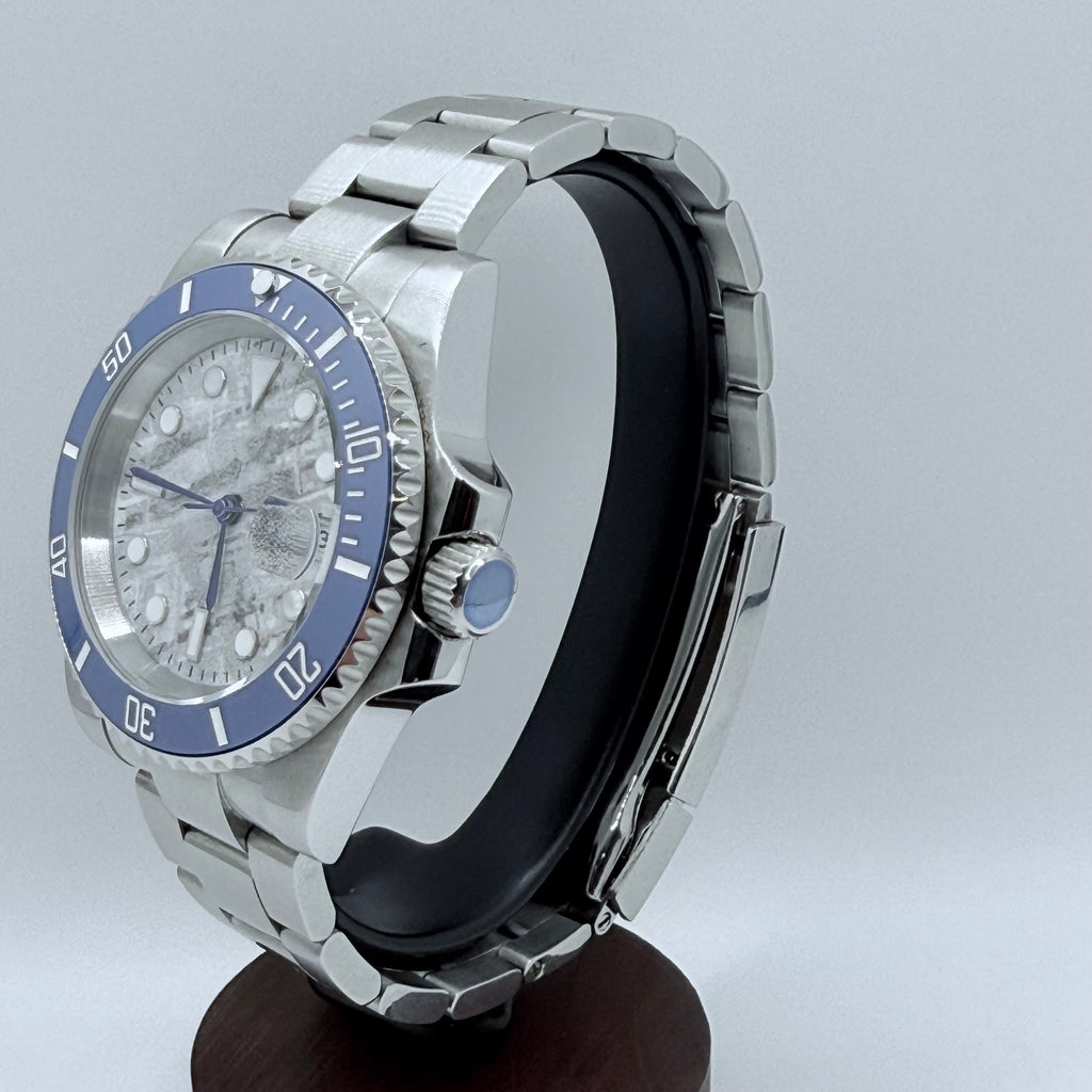 Atlantis Diver - Meteorite Dial