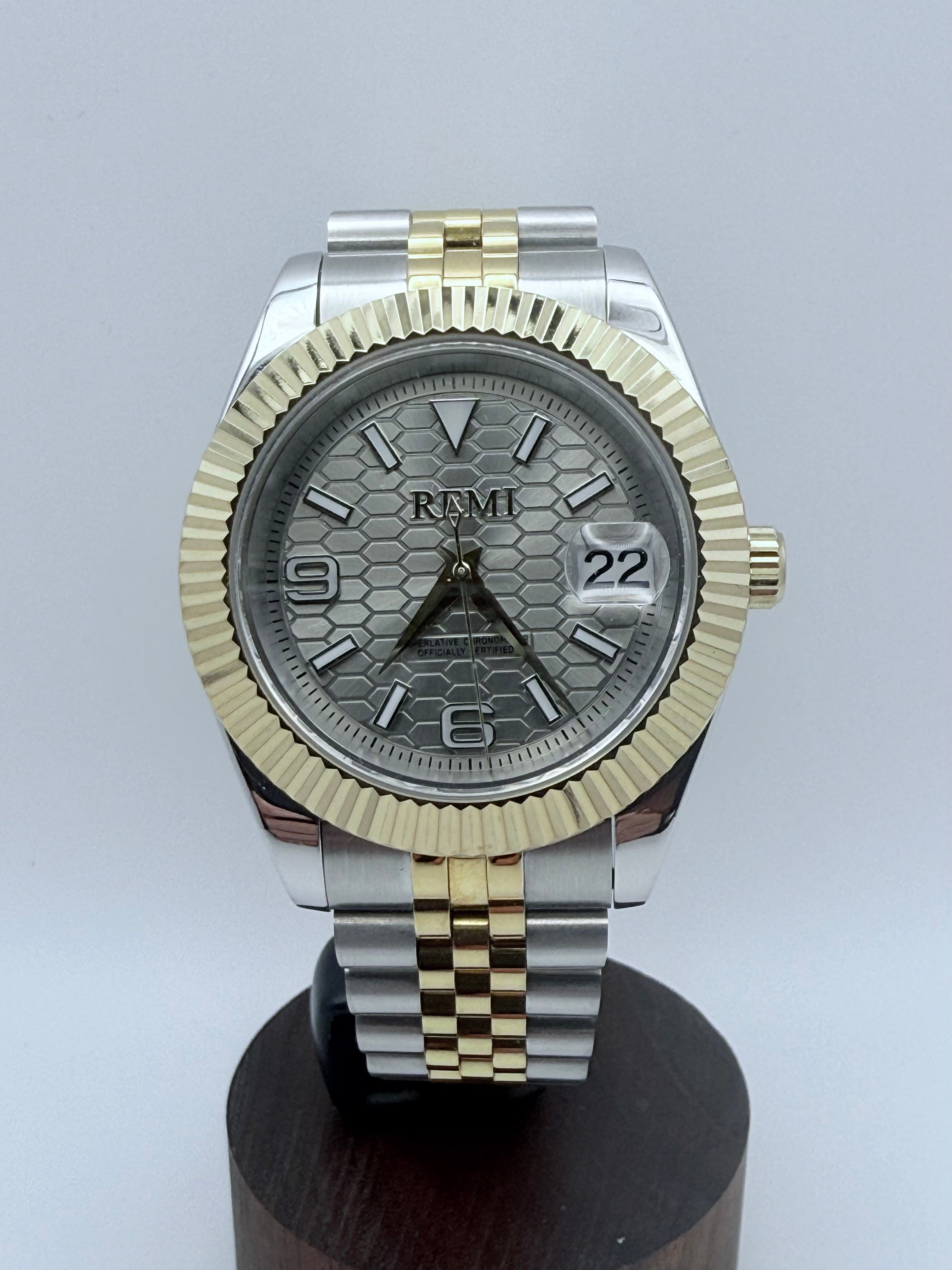 Monarch Dress - Gray Dial 2 Tone
