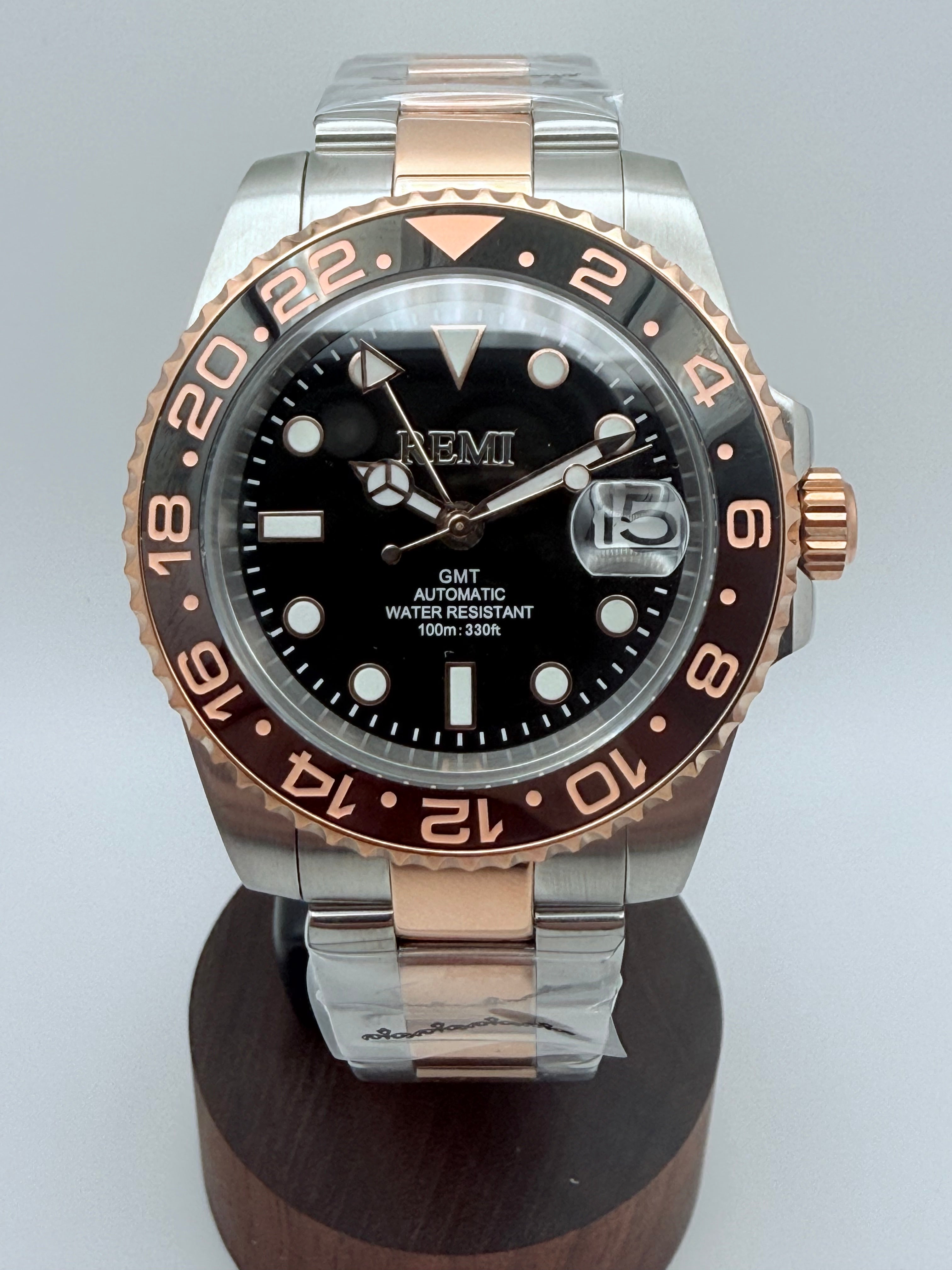Atlas GMT Rose Gold Rootbeer