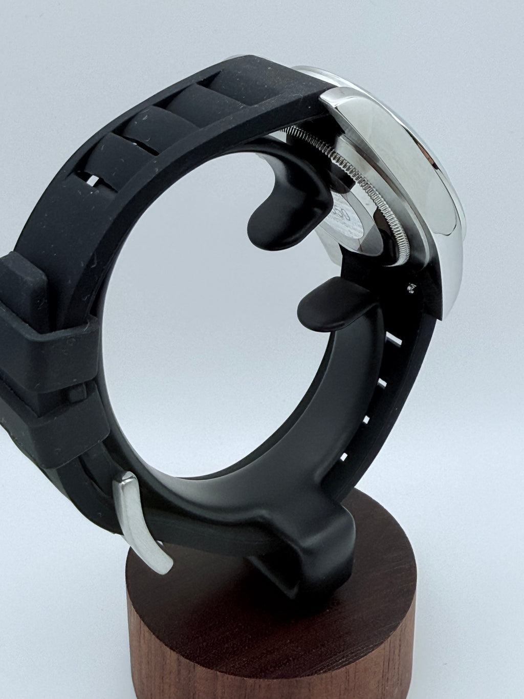 Trekker Field - Quartz - Black