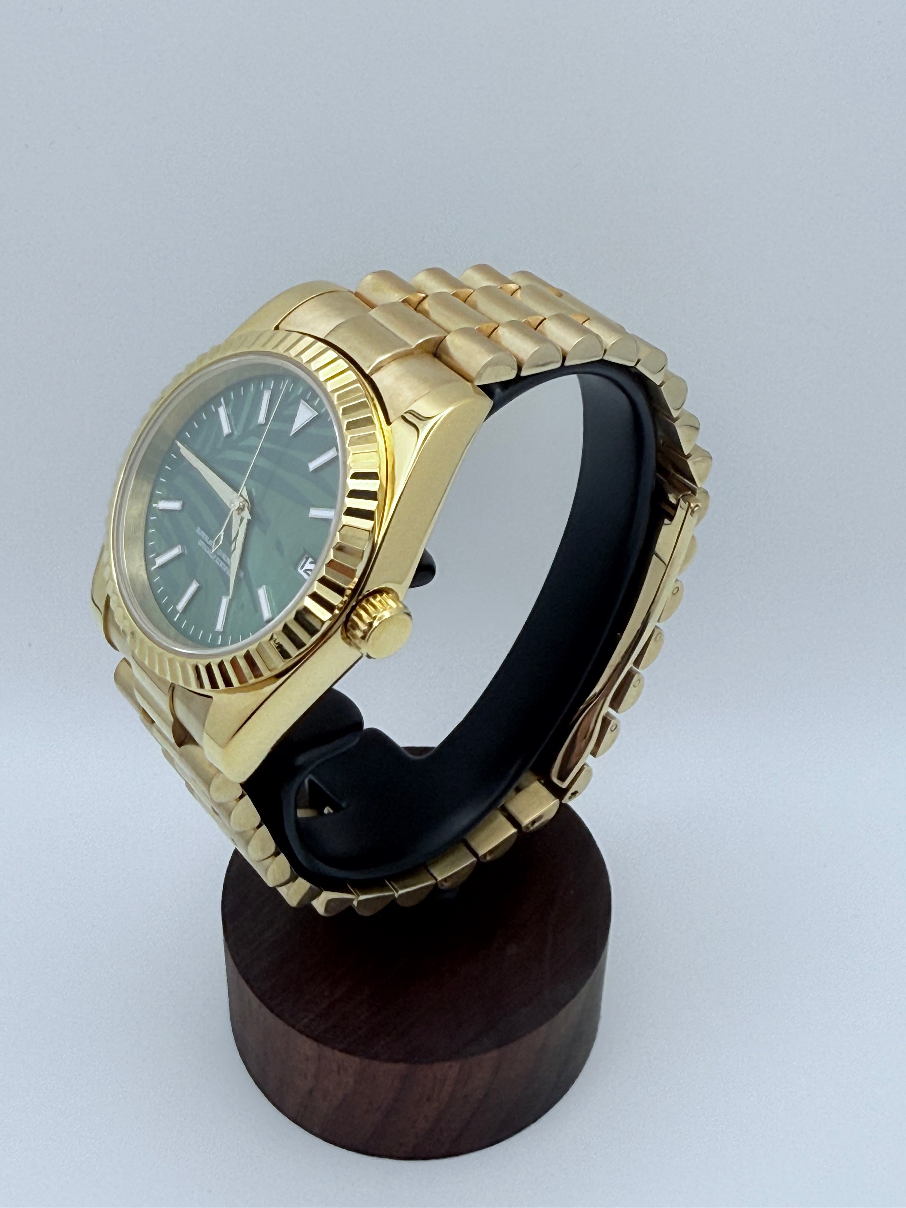 Sovereign Dress - Gold Palm, SS 36MM